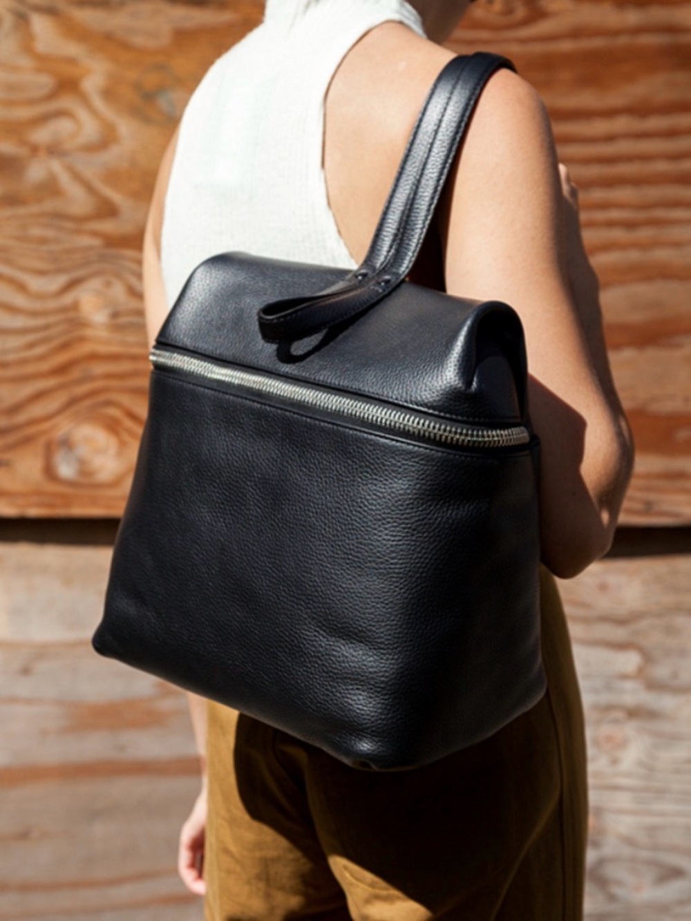 Kara leather backpack taupe-pink color